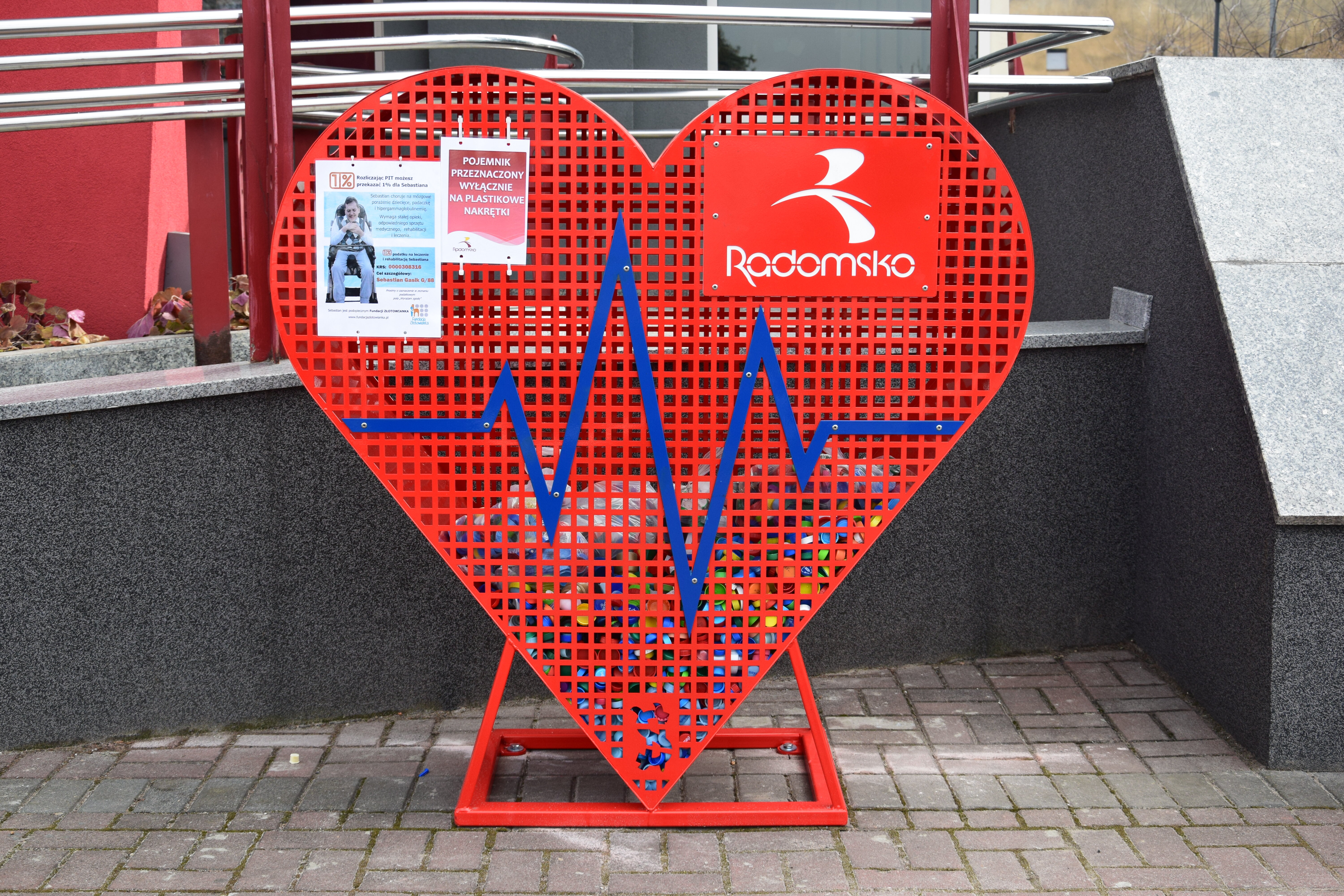 Wielkie serca już pomagają