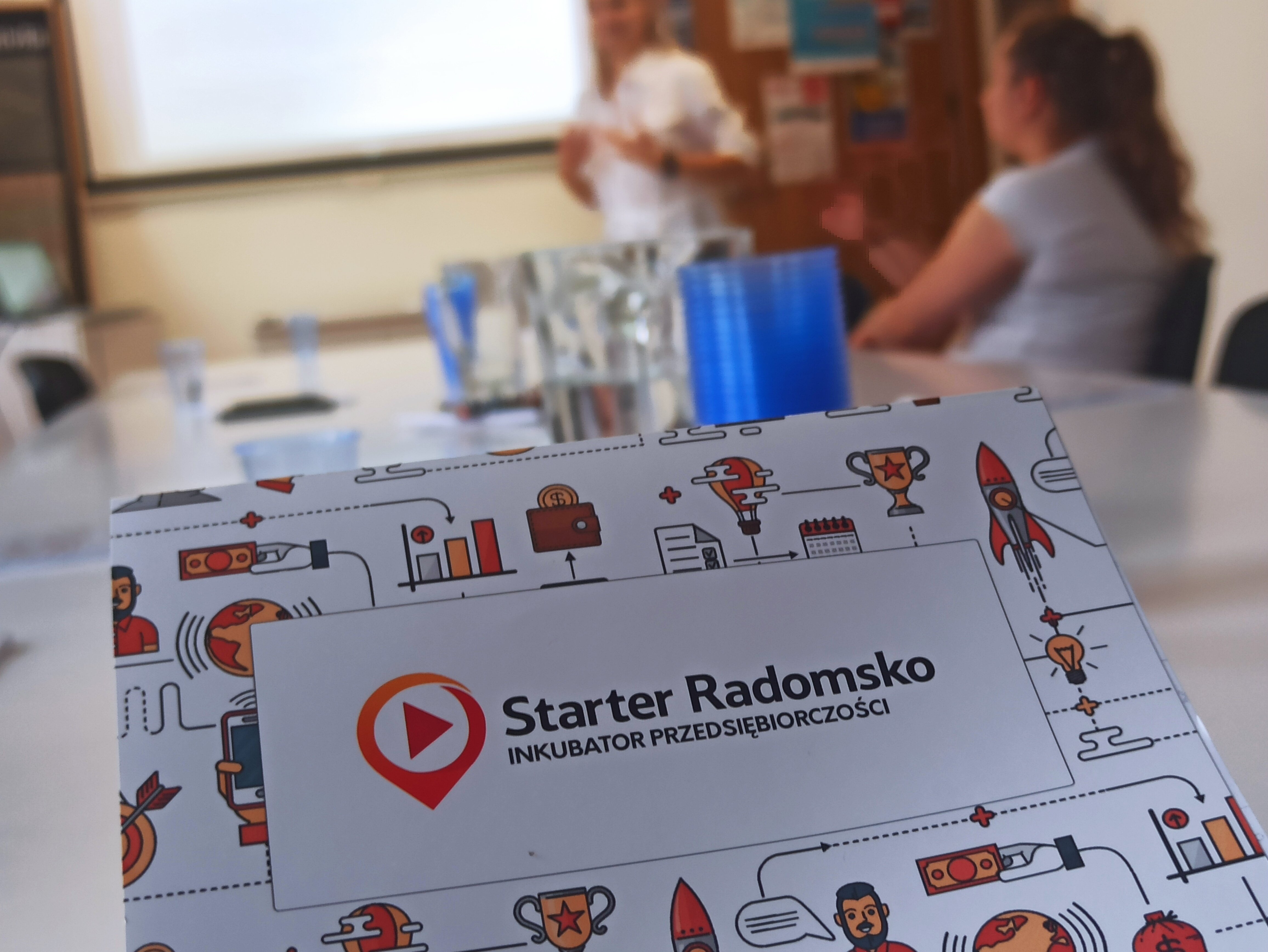 Wakacje z Biznesem. Komunikacja wizualna