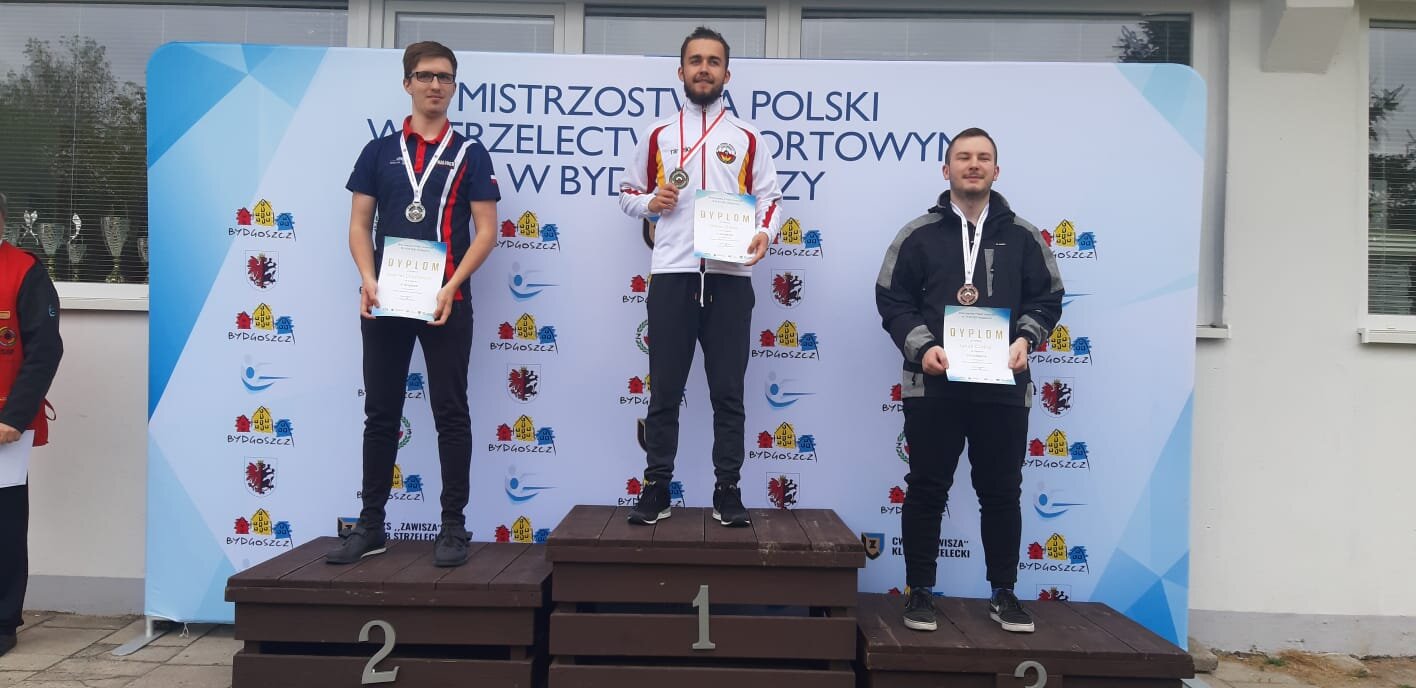 Wiktor Blada Mistrzem Polski juniorów