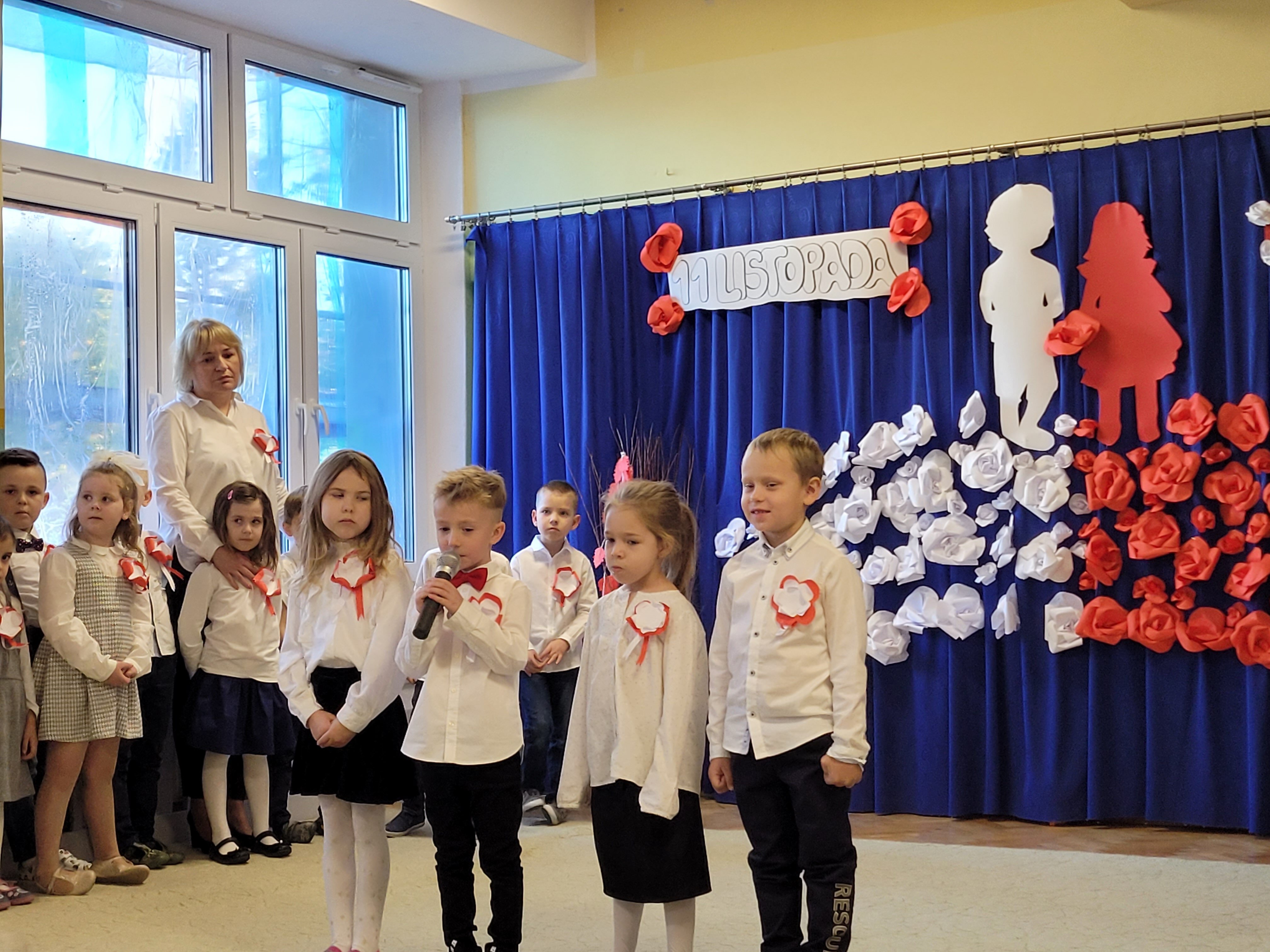 Przedszkolaki z PP9 też świętowały Niepodległość