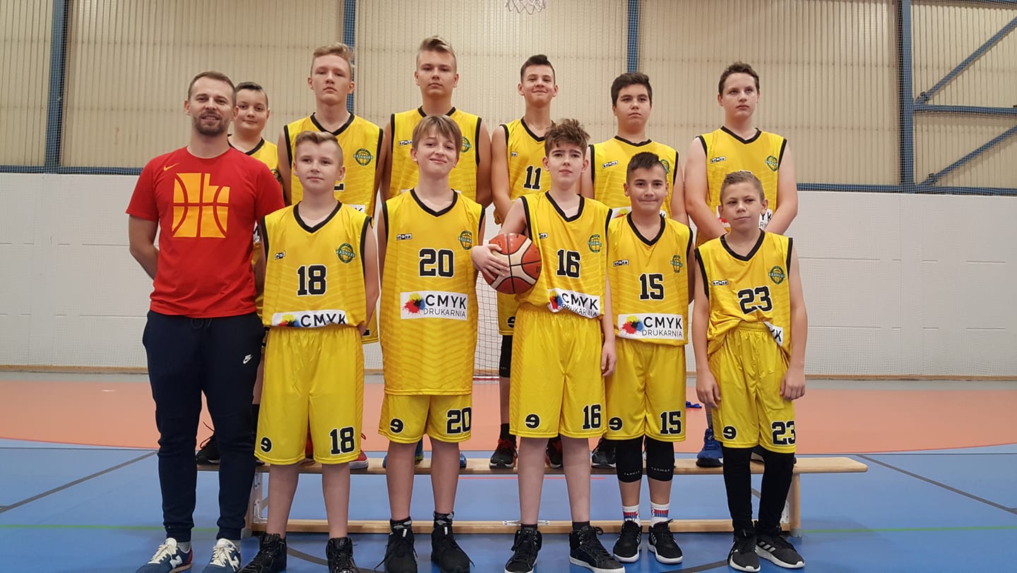 Uczniowski Koszykarski Klub Sportowy zaprasza na treningi