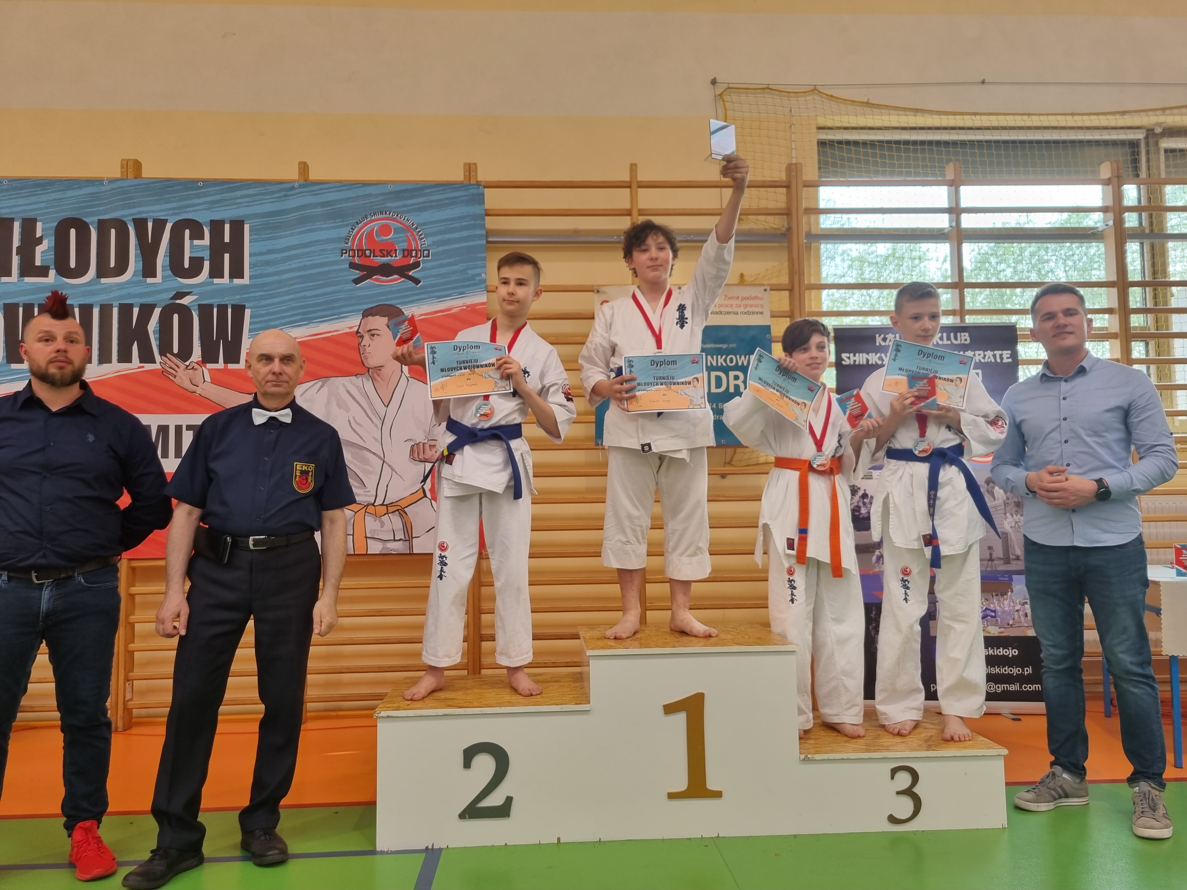 6 medali dla Randori w Stawiszynie