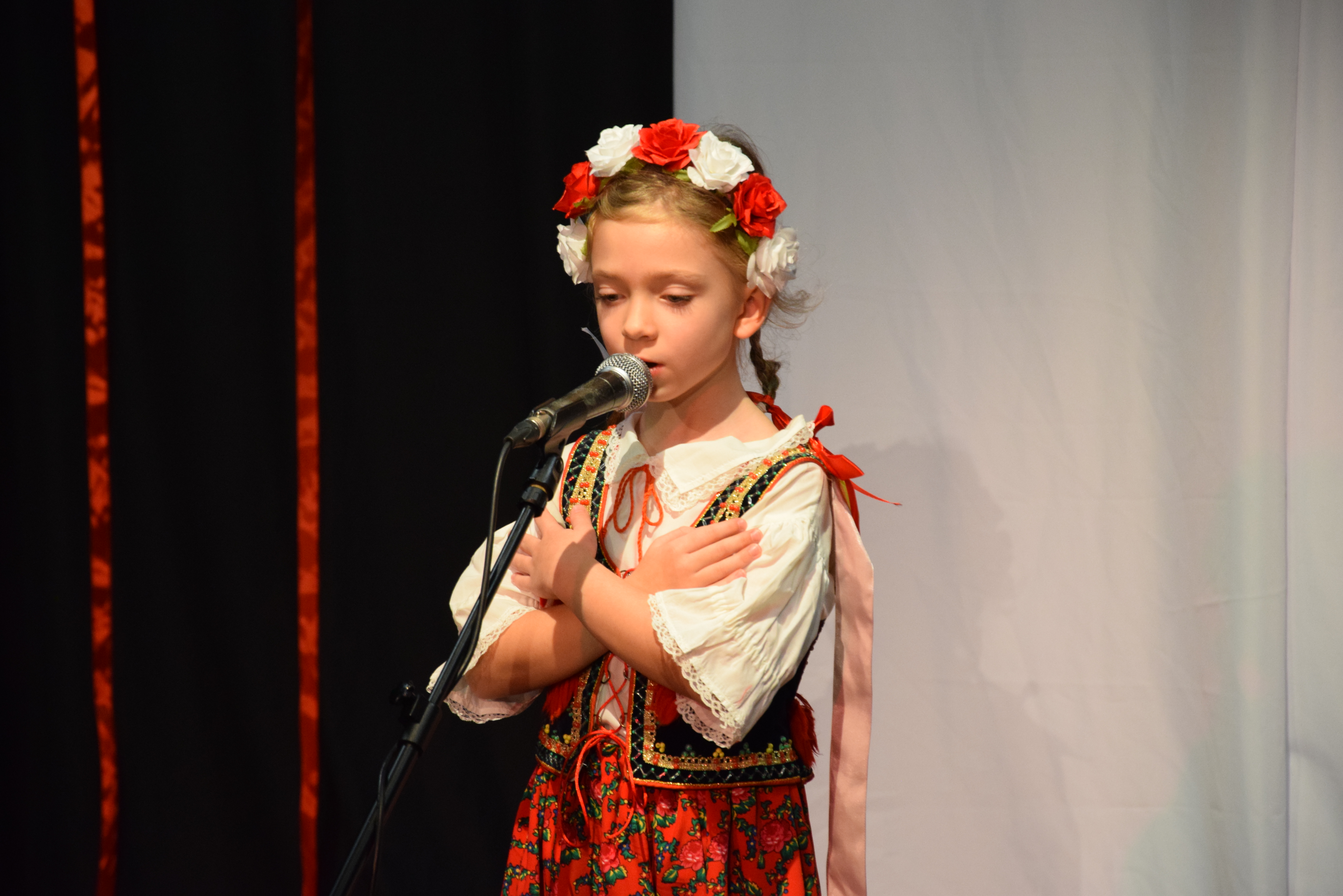 Piosenką uczcili niepodległą