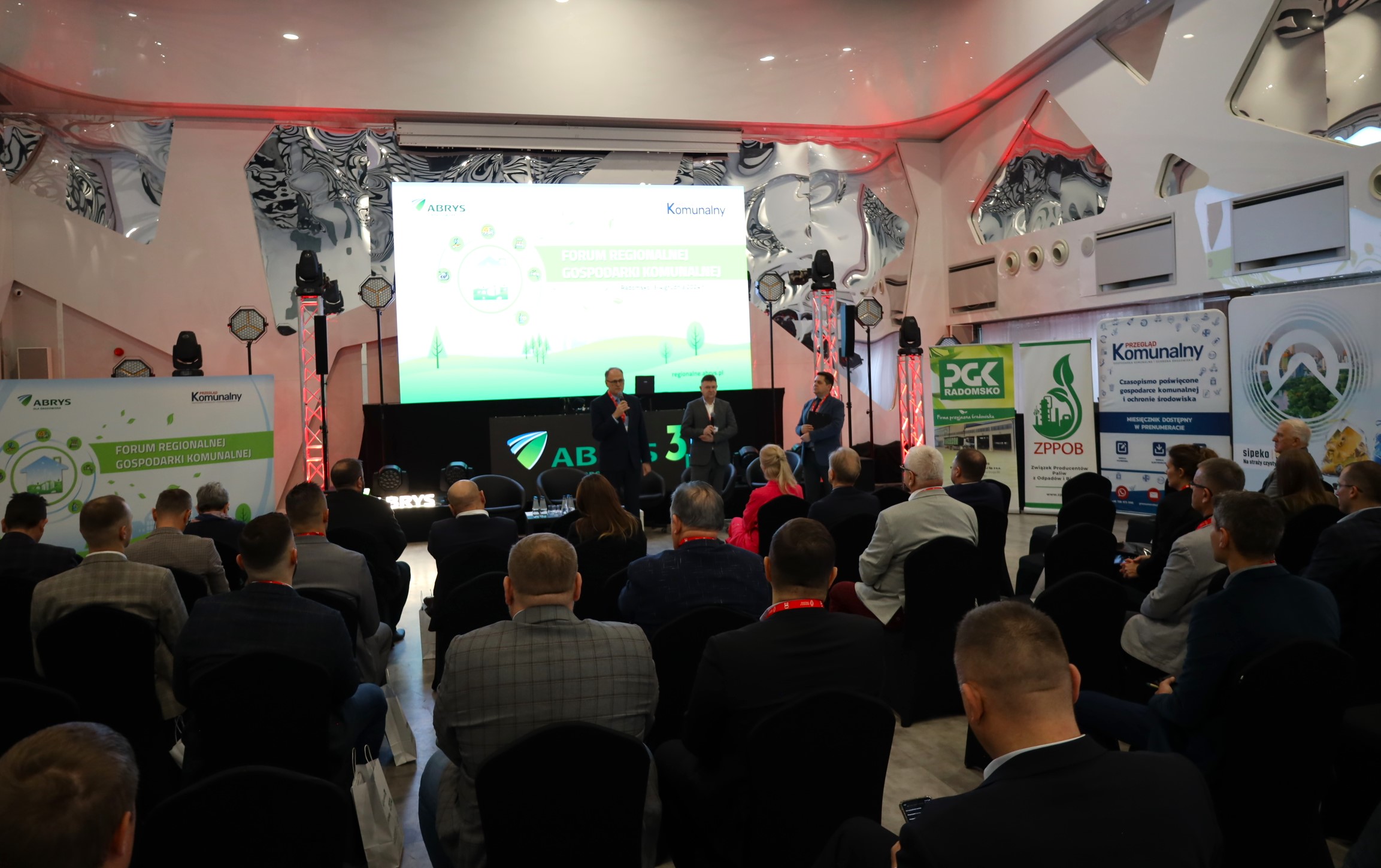 Forum Regionalnej Gospodarki Komunalnej w Radomsku: Innowacje, inwestycje, przyszłość