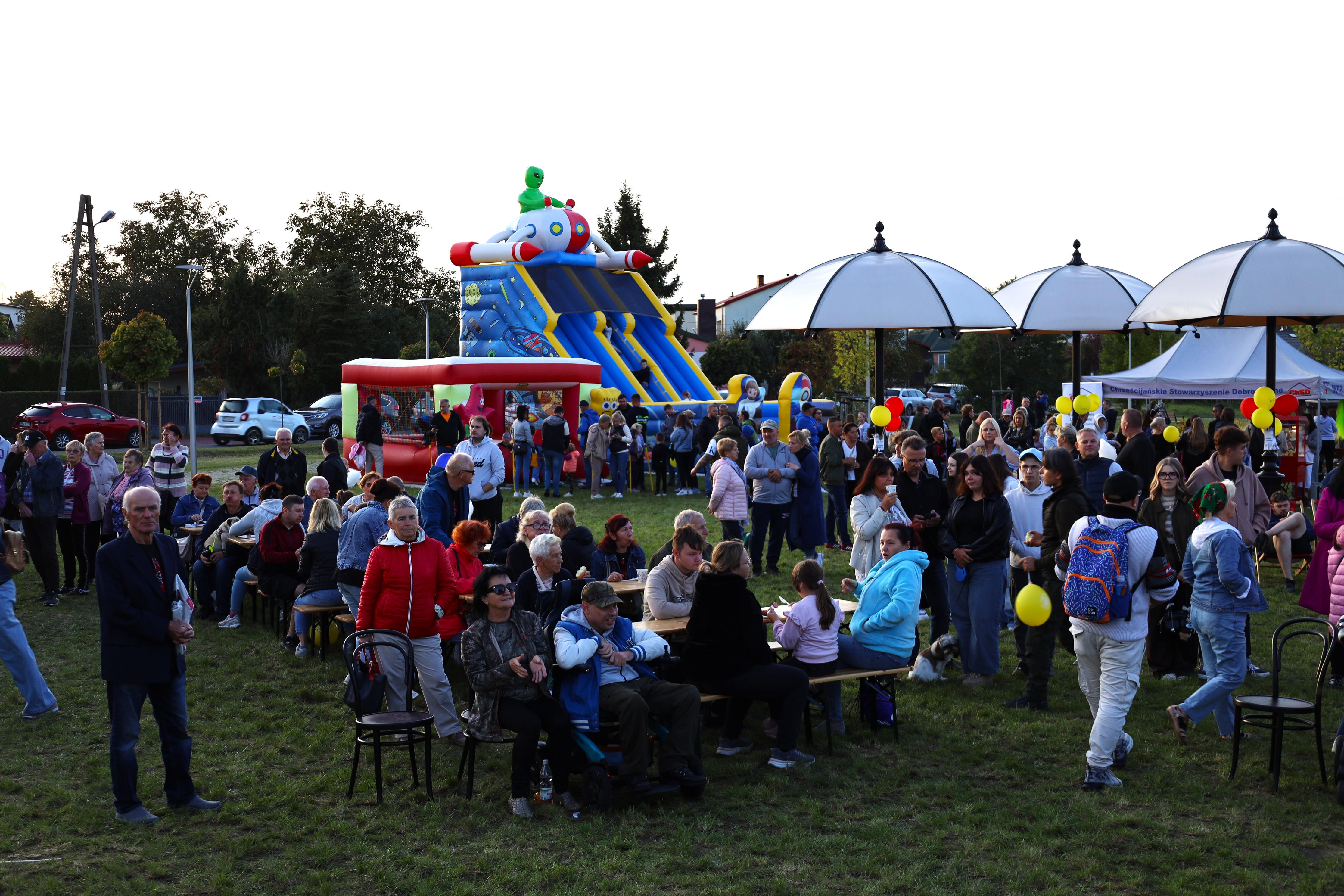 Wspólne chillowanie w Parku Glinianki