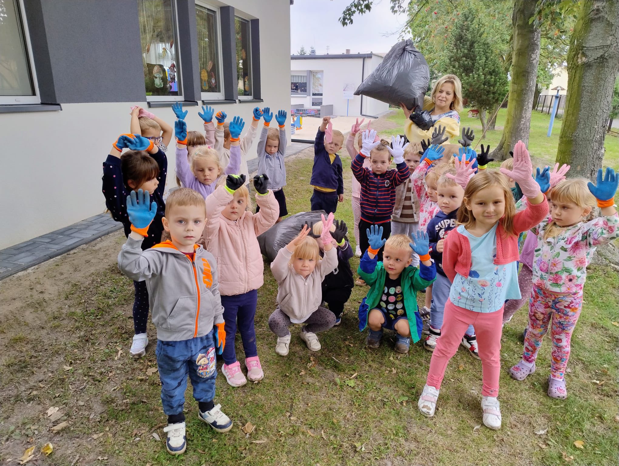 „W naturę z kulturą” – zakończyła się tegoroczna akcja „Sprzątanie Świata” w Radomsku