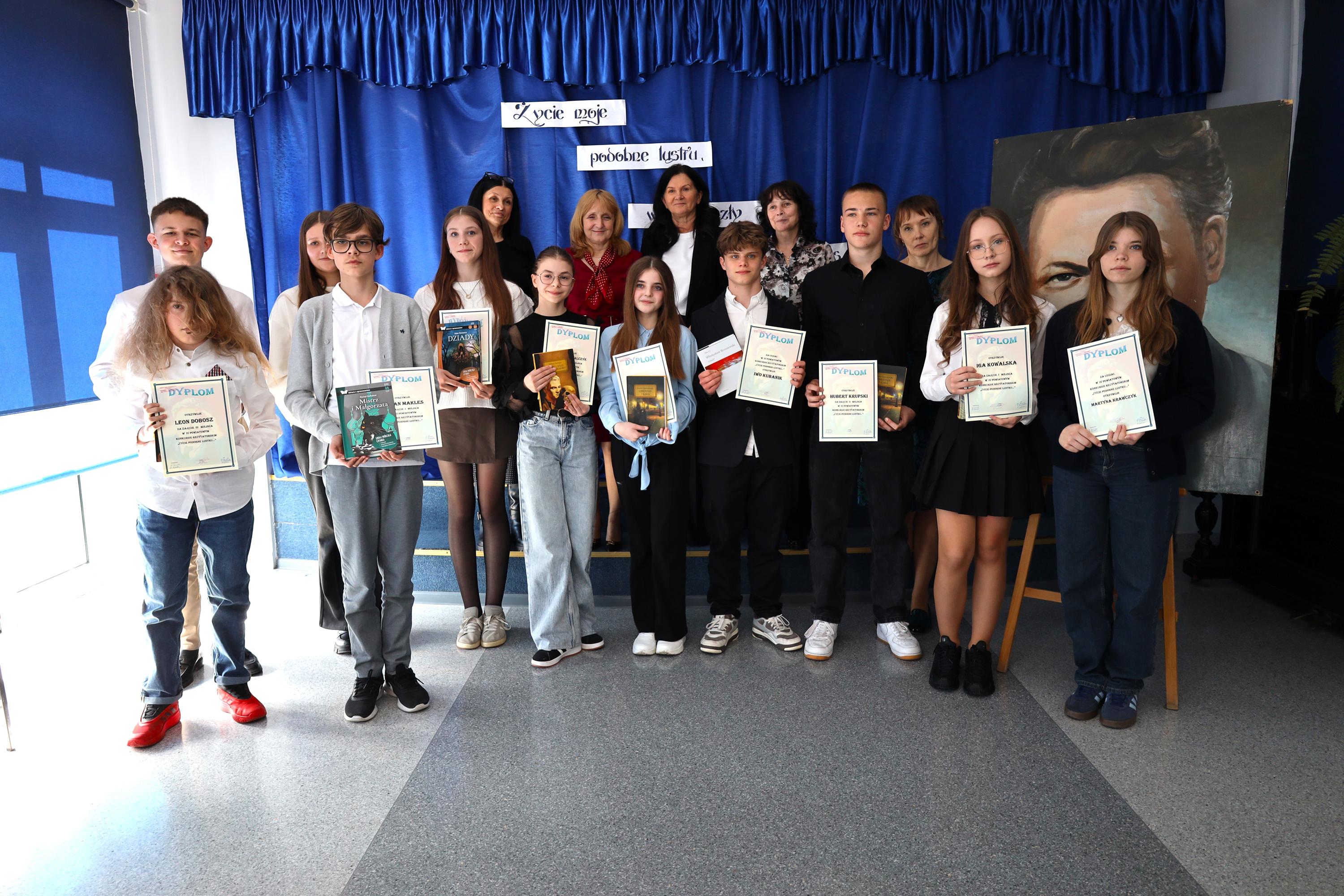 IV Powiatowy Konkurs Recytatorski Wierszy Władysława Broniewskiego w Radomsku