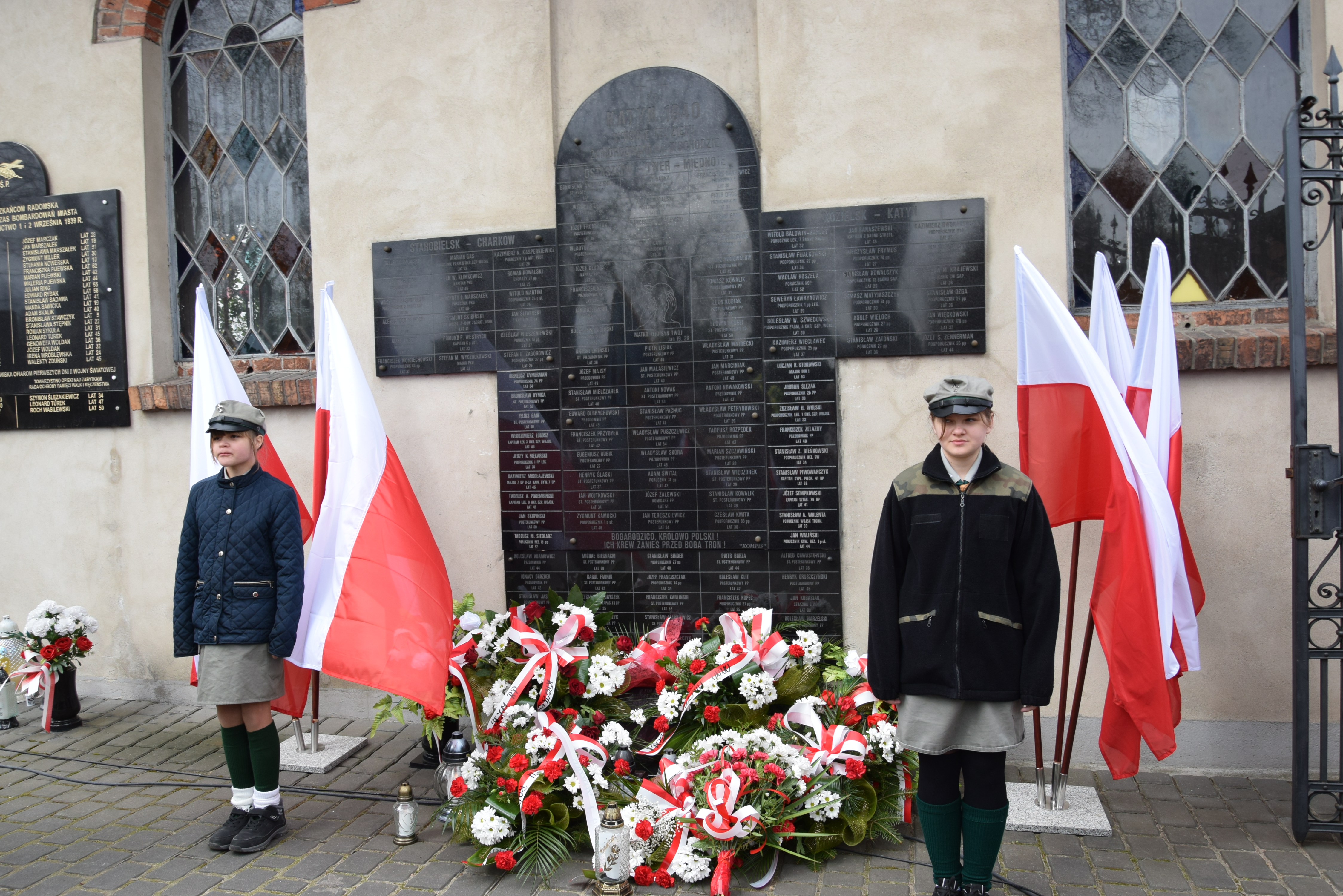 „Niedokończone listy, nieskończona pamięć” – Radomsko pamięta o Katyniu